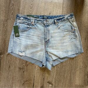 NWT Wild Fable 17 Medium Wash Super High Rise Button Fly Cut Off Denim Shorts